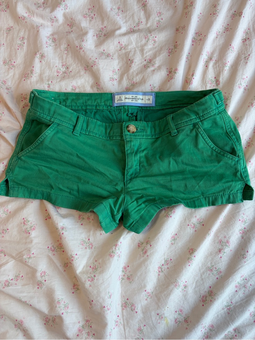 Y2K low rise Abercrombie and fitch green shorts